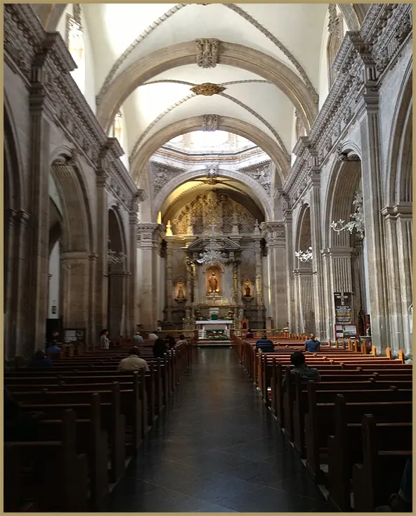 Interior de la Catedral Metropolitana de Chihuahua